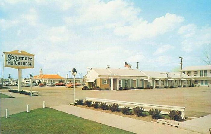 Sagamore Motor Lodge - Vintage Postcard (newer photo)